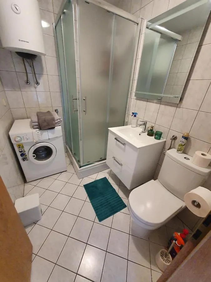Apartment Irena Malinska 0*,  Croatia