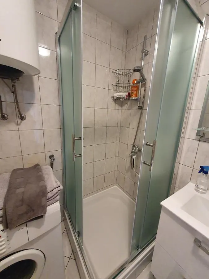 Apartment Irena Malinska
